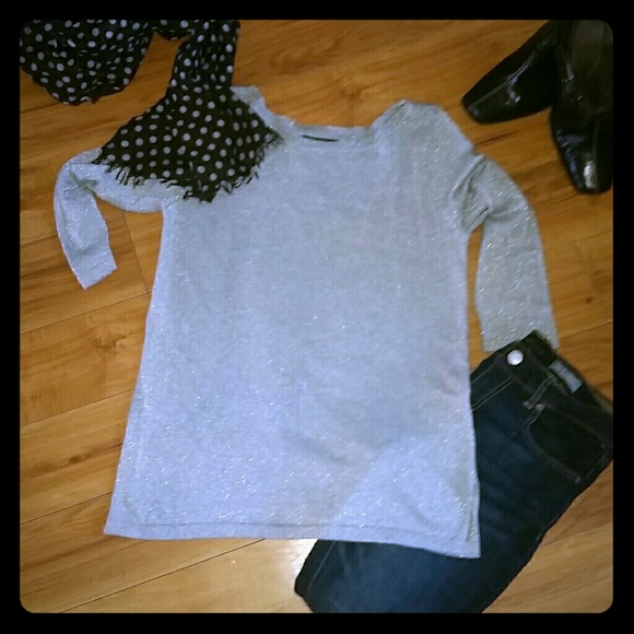 Jones of New York  light weight sweater