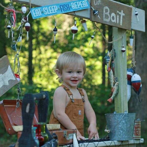 Meet your Posher, Meredith - Picture 1 of 1