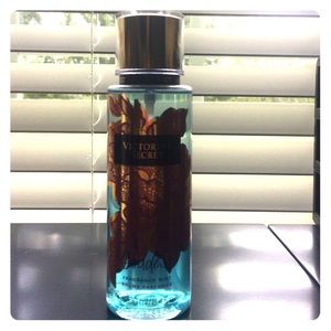 Victoria's Secret fragrance mist