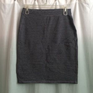 Old Navy - Striped Pencil Skirt