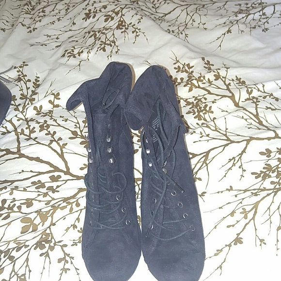 Faux suede black booties