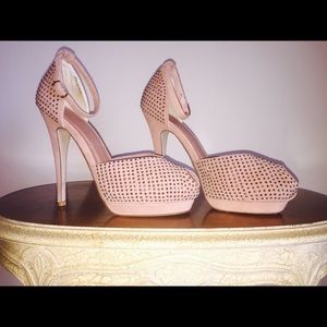 Jeffrey Campbell Midler Nude Peep Toe