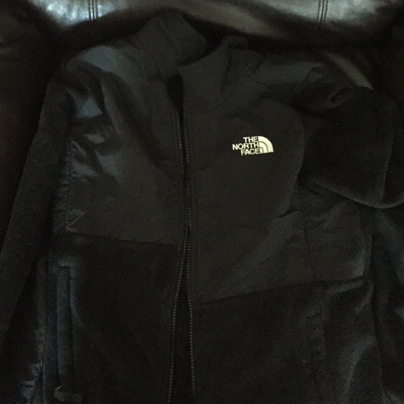 Black north face girls large