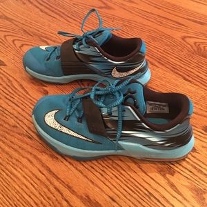 Kevin Durant KD 7 Sneakers