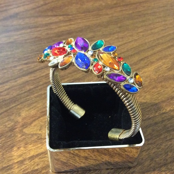 Bracelet - Picture 2 of 2