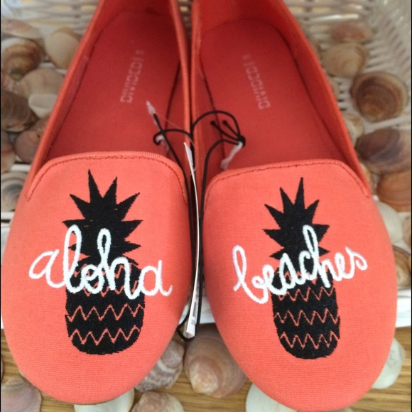 H&M Aloha Beaches flats