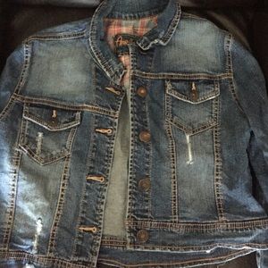 Light/dark blue jean jacket girls large