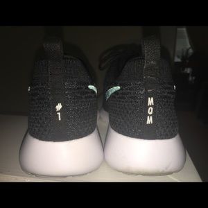 Meet your Posher, Annette