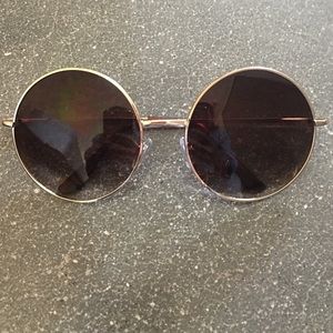 Free people round sunglasses