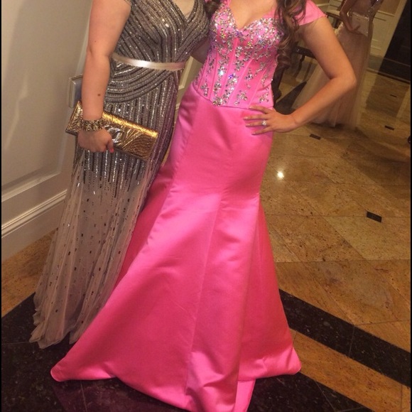 Bright pink mermaid prom dress