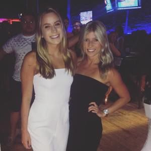 Meet your Posher, Elaine