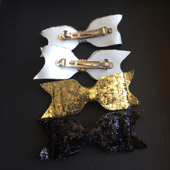 HP - 08/27 - Glitter bow π - Picture 3 of 4