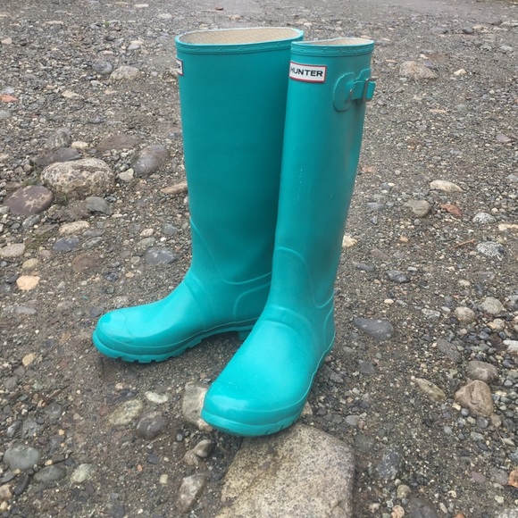 Selling to get money for a shorter pair