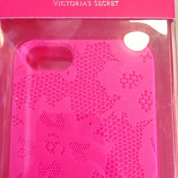 Hot Pink Rubber Lace iPhone 5 Case - Picture 1 of 3