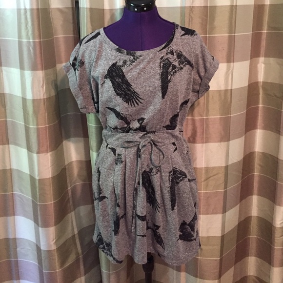 Forever 21 cotton bird dress M