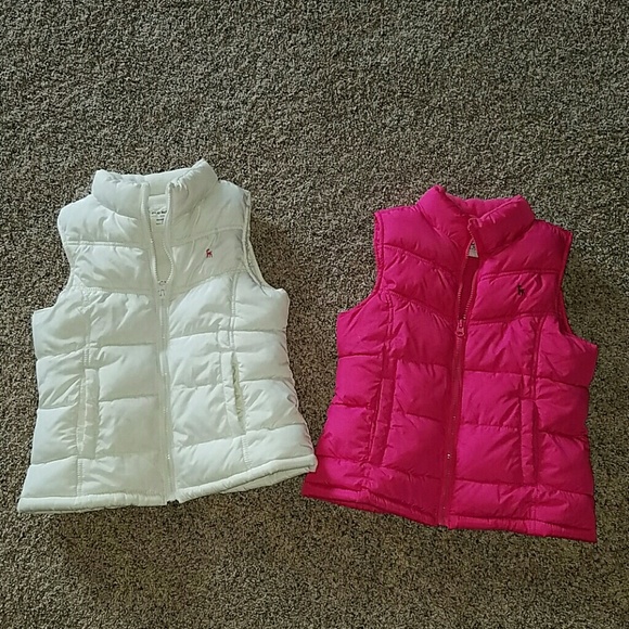 Two Old Navy Girls size 8 puffy vests
