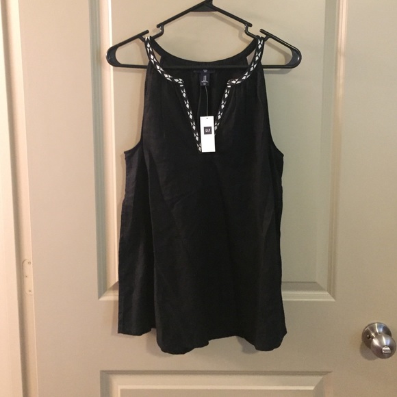 Black Gap Tank. NEW WITH TAGS - Picture 1 of 4