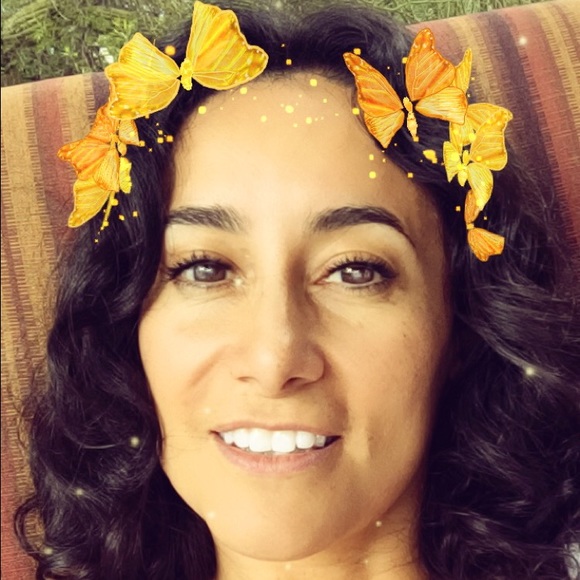 Meet your Posher, Frances