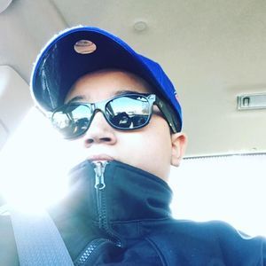 Meet your Posher, Dee