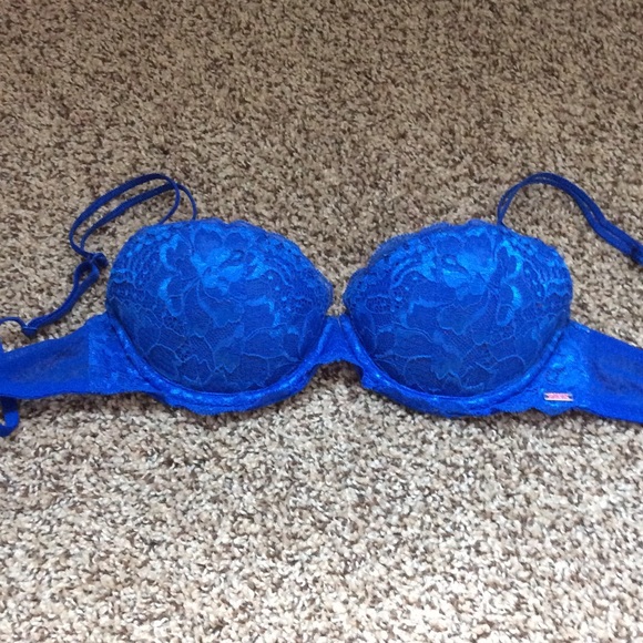 VS PINK The Date push up bra