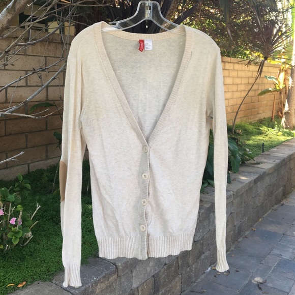 Cute H&M cardigan