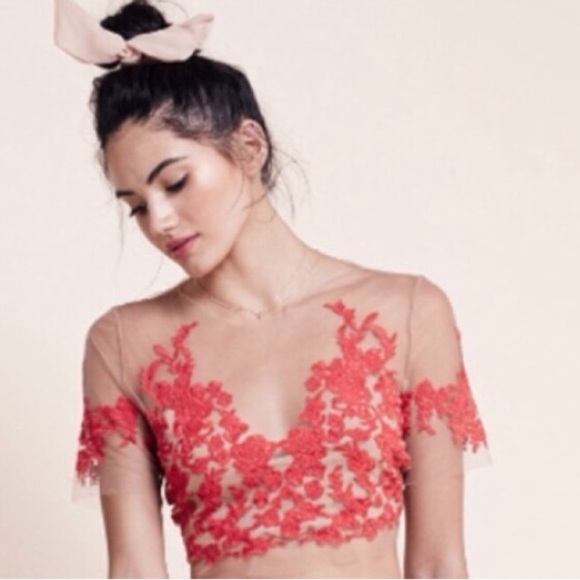 For ❤️ and 🍋s top