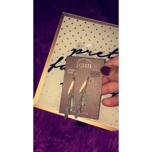 Real dangle earrings