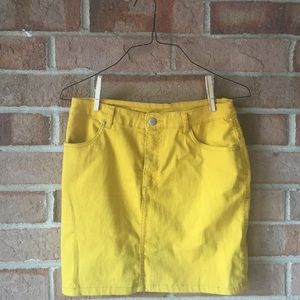 {vintage, mini, yellow, skirt, stretchy }