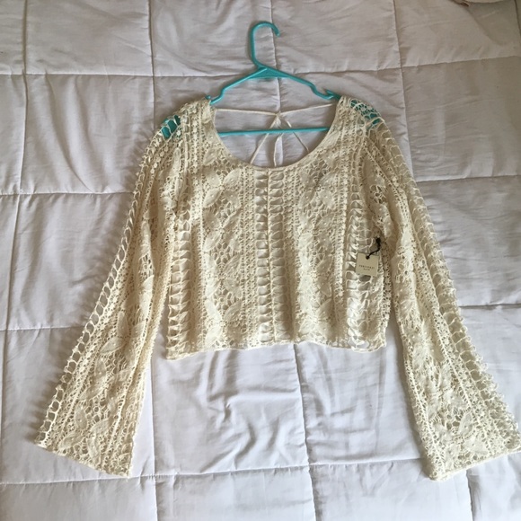 NWT Forever 21 Long Sleeve Boho Crop Top