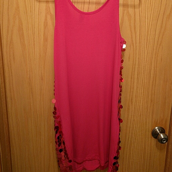 Dress - Picture 4 of 4