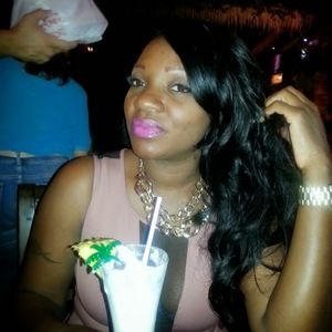 Meet your Posher, Janelle