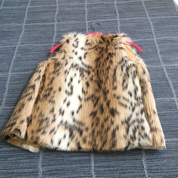 Cheetah vest - Picture 3 of 3