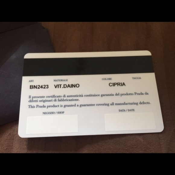 🎯 Sold: Prada designer Vitello diano Blush Tote - Picture 3 of 4