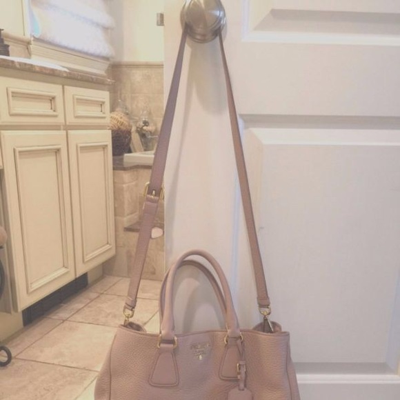 🎯 Sold: Prada designer Vitello diano Blush Tote - Picture 2 of 4