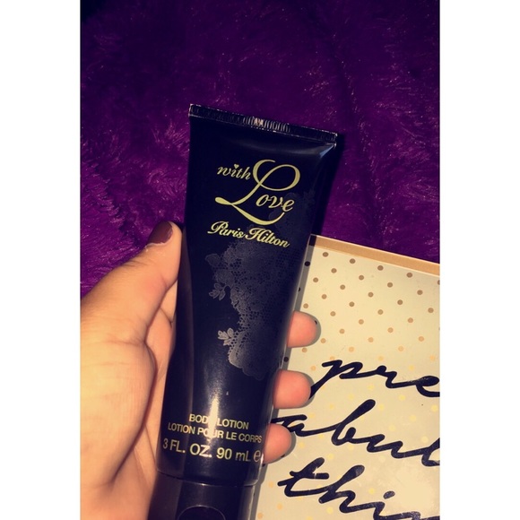 With love by Paris Hilton lotion