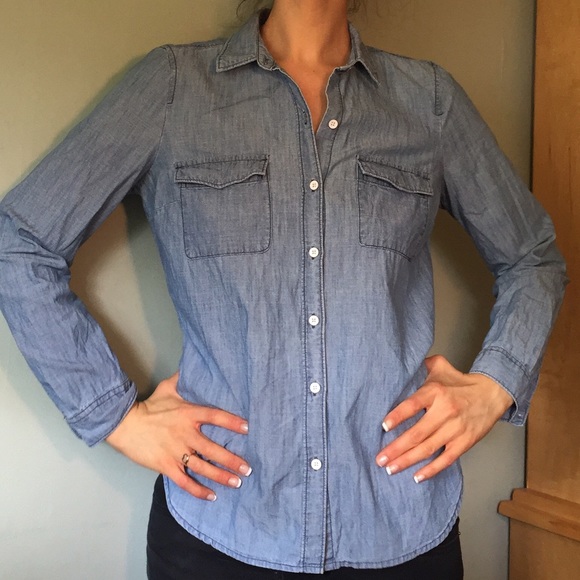 Classic Chambray Medium Wash Shirt