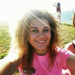 Meet your Posher, Alyssa
