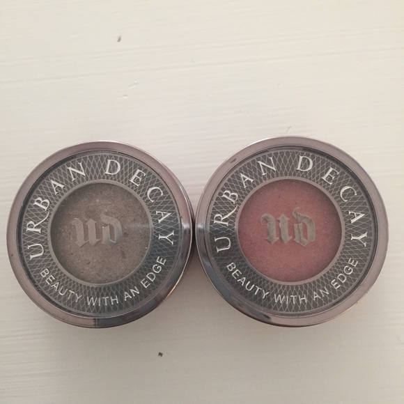 NEW Urban decay eye shadows