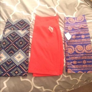 3 bodycon mini skirts SZ MEDIUM