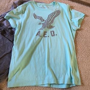American eagle boys t-shirt small