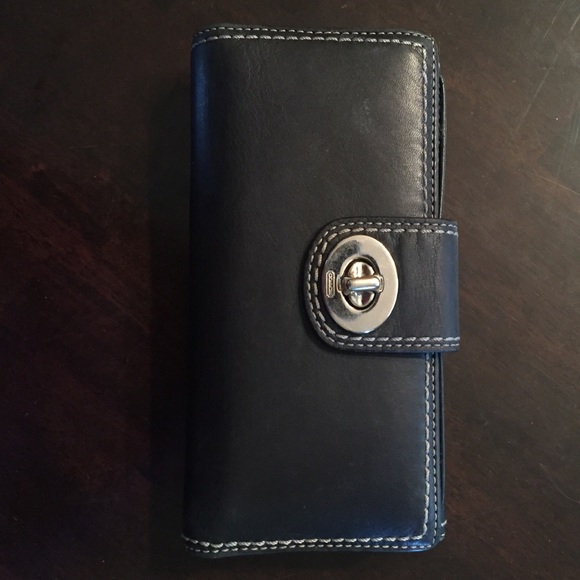 Authentic Coach wallet