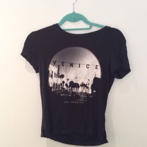 Black Short Sleeve American Eagle Graphic T-Shirt