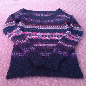 American Eagle Sweater