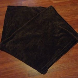 Brown Fuzzy Throw Blanket