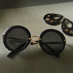 Unique sunglasses 😎💕