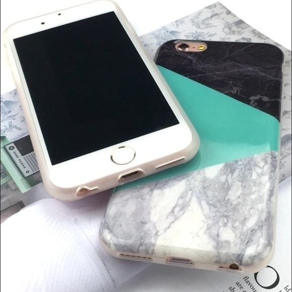 ✨FLASH SALE✨Greenish Blue  marble patterned case
