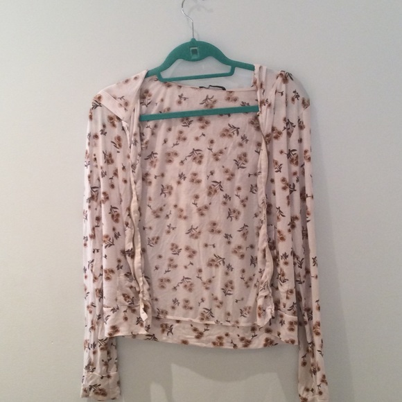 Brandy Melville Sunflower hoodie