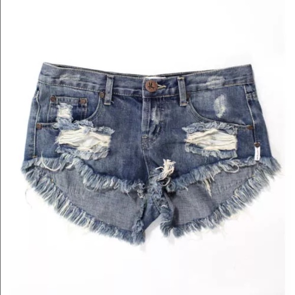 One teaspoon bonitas size 26