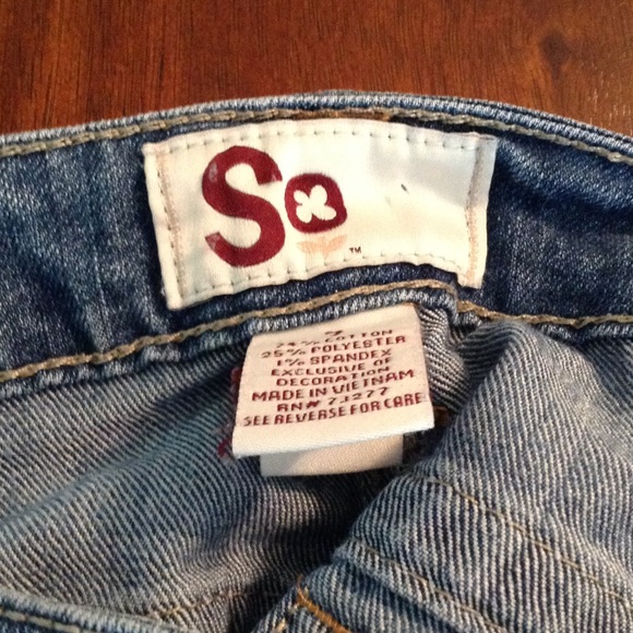 Capris - Picture 3 of 4