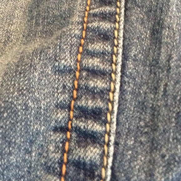 Capris - Picture 4 of 4